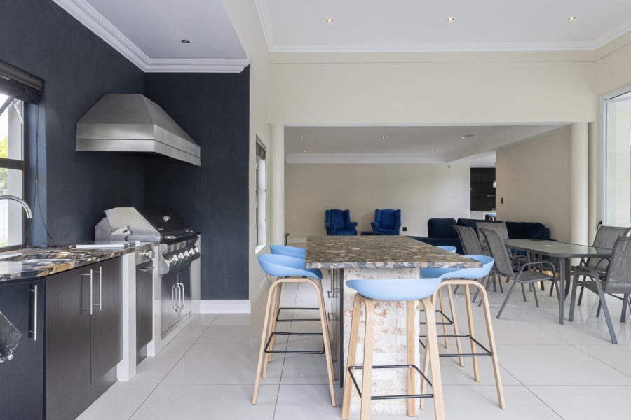 5 Bedroom Property for Sale in Sunset Beach Western Cape